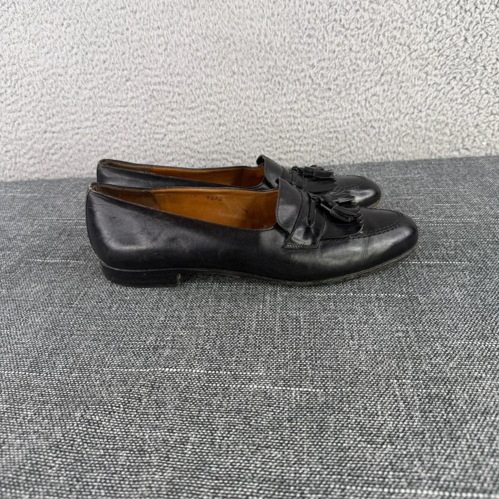Salvatore Ferragamo Tassel Loafers Mens 9.5 D Black Leather Studio Made in Italy
